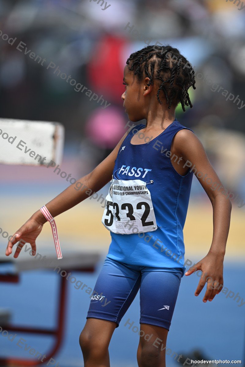 Bib 5332