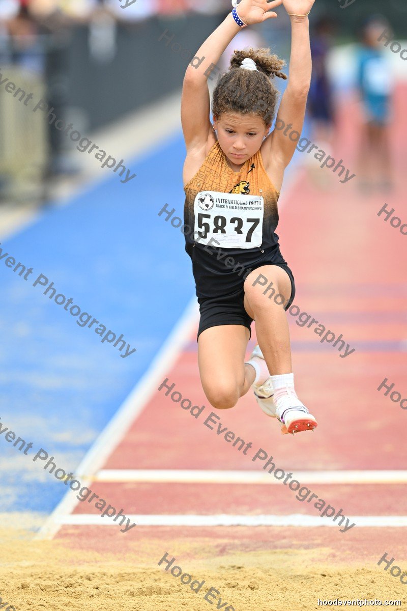 Bib 5837