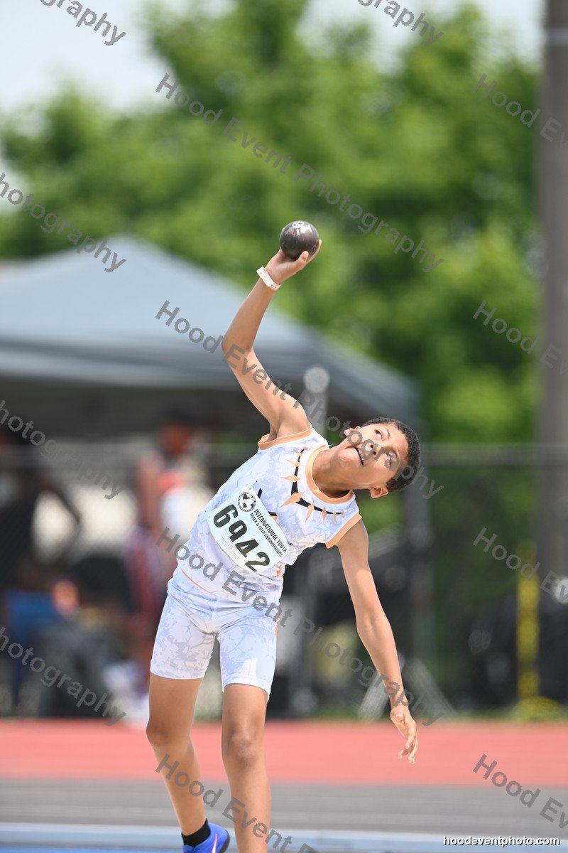 Bib 6942